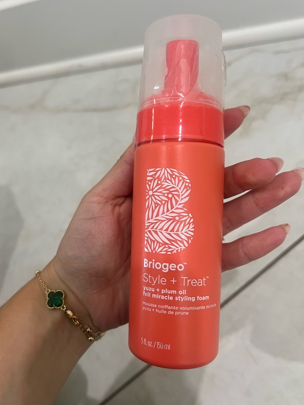 NEW Briogeo Style + Treat™ Yuzu + Plum Oil Hair Styling Texture Foam 5 oz